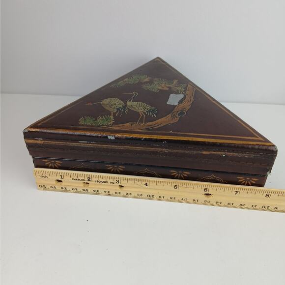 Vintage Chinese Triangular Shaped Leather Over Wood Wedding Box Cranes Tree - Picture 8 of 9